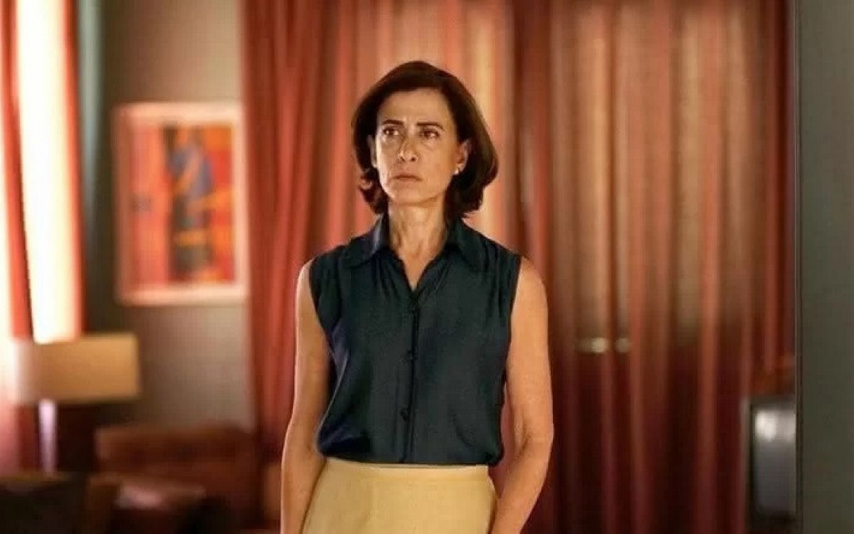 Fernanda Torres é indicada ao Globo de Ouro por papel em 'Ainda Estou Aqui'